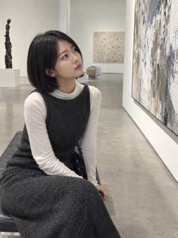 趣味や外出の場面の写真の例